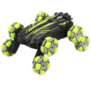 Carro de acrobacias com spray off-road Diversão Garantida®