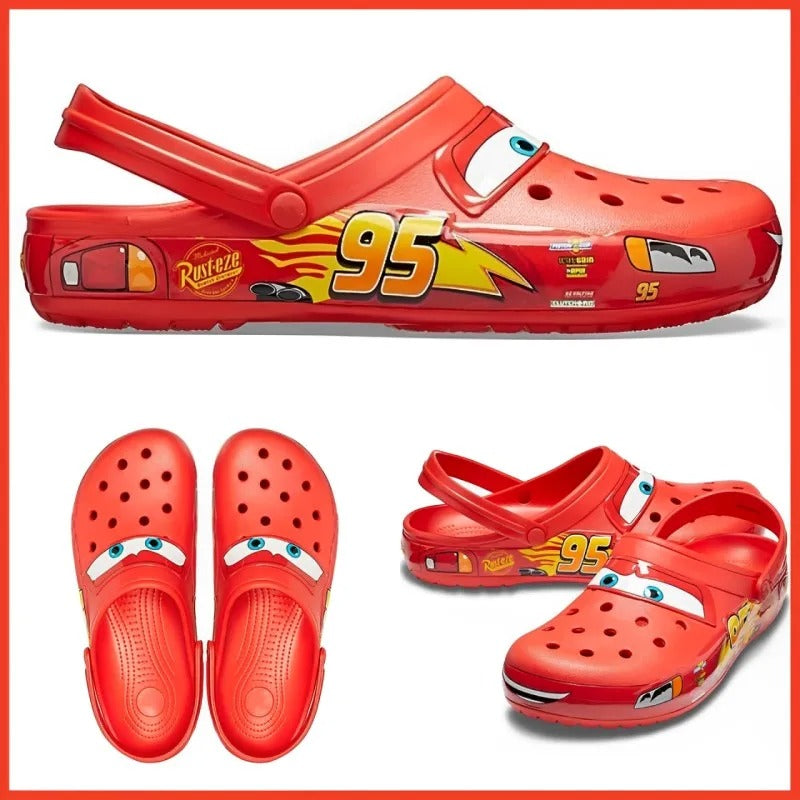 Sandália Crocs Relâmpago Mcqueen Carros Diversão Garantida® + BRINDE Faróis Led Crocs